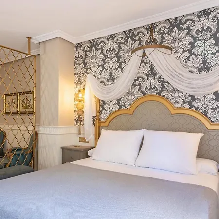 Otel Gravina 51 4*