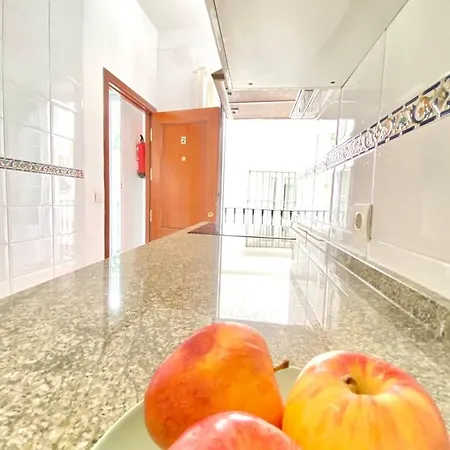 Appartamento Comfortable Old Town, Parking Optional Siviglia