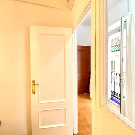 Apartment Comfortable Old Town, Parking Optional Seville