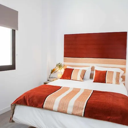 Apartment Alojarte Clavijo 5 *