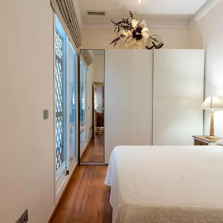Quevedo Apartment *