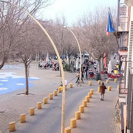 Alameda De Hércules, Gate Of Center Siviglia