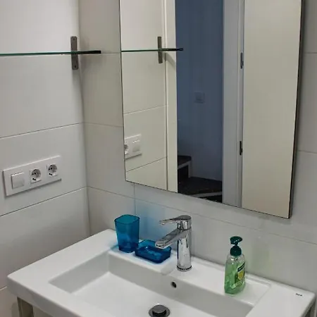 Covadonga 9 - Triana Apartment