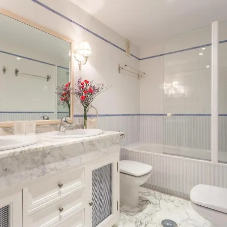 Apartment One&lux - Stylish Near Plaza De Espana Seville