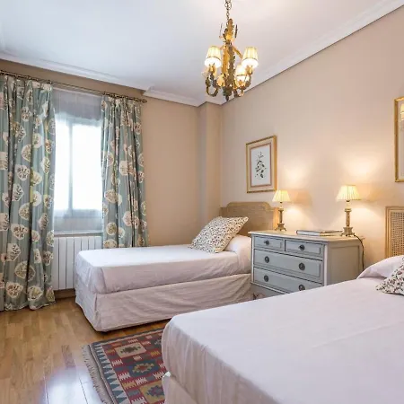 Apartment One&lux - Stylish Near Plaza De Espana