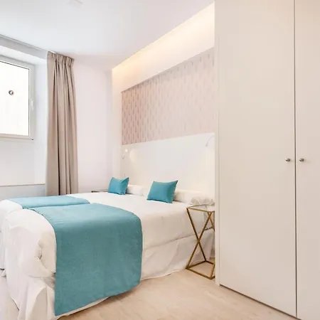 Espectacular Casa De 6 Dormitorios, 7 Banos Y 2 Terrazas Vakantiehuis Sevilla