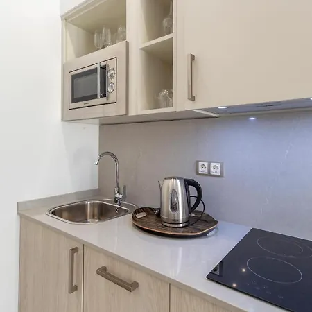 1 Bedroom Awesome In Apartment