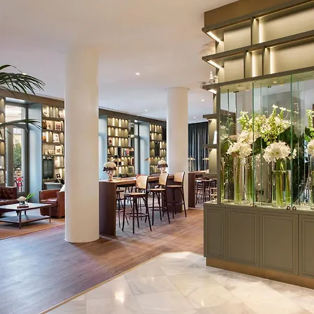 Colon Gran Melia - The Leading Of The World 5* Seville