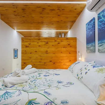 Apartment De Diseno Centro Sevilla. Wifi/ac Seville