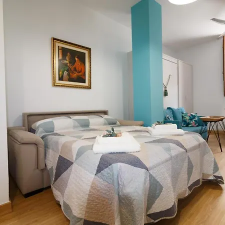 Apartment Apartamento Acogedor Y Equipado En El Centro De