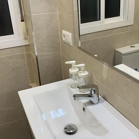 Apartamento Hub Cuesta Del Rosario Seville