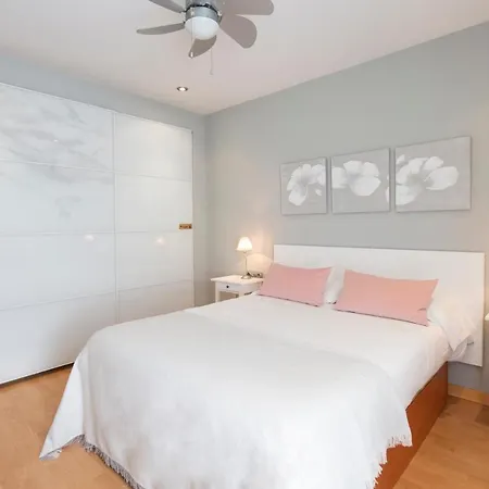 Apartment Menendez Pelayo Urban *