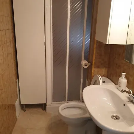 Ground Floor Proximo A La Macarena Apartment *