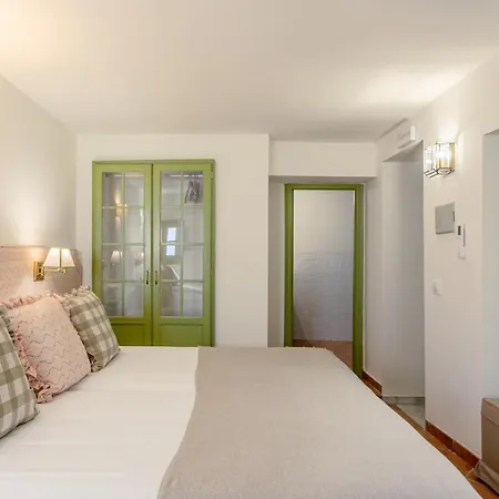 Hotel Nuea Giralda