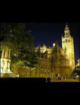 Daire En El Casco Antiguo Junto Alameda H. Sevilla