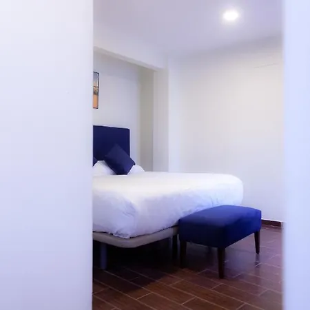 Hotel Noches En Triana Seville