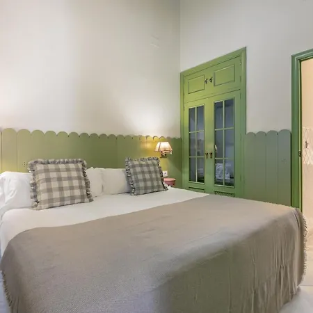 Hotel Nuea Giralda