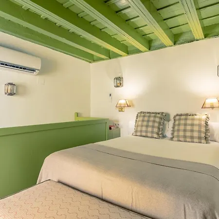 Hotel Nuea Giralda