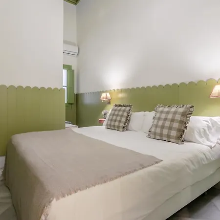 Hotel Nuea Giralda