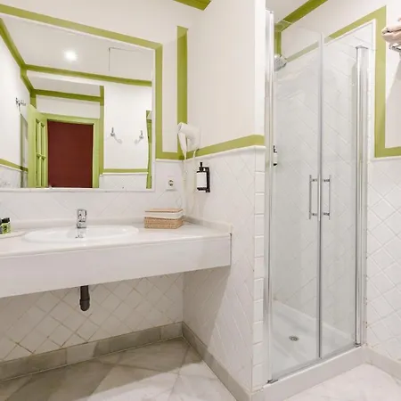Hotel Nuea Giralda Sevilla