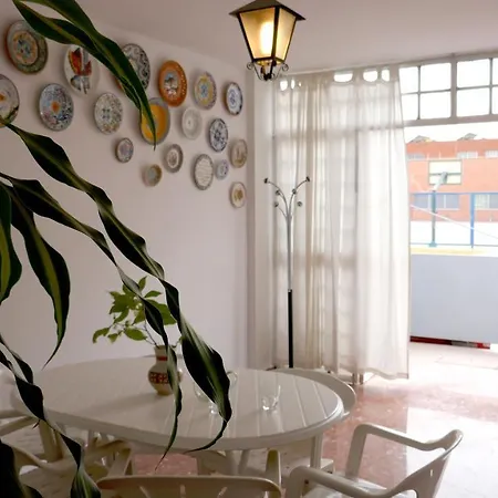 Holiday home Casa Soleada En Calle Tranquila *
