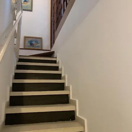 Casa Soleada En Calle Tranquila Hébergement de vacances *