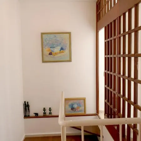 Casa Soleada En Calle Tranquila Holiday home