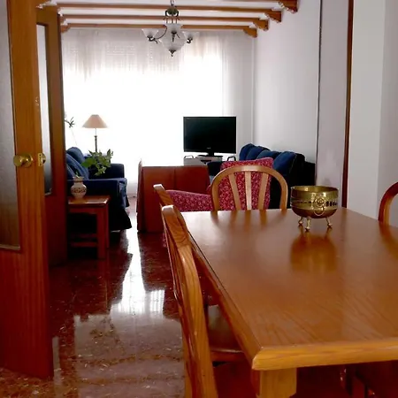 Holiday home Casa Soleada En Calle Tranquila