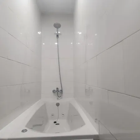 Apartamento Torneo&alameda Con Bañera Jacuzzi Hidromasaje