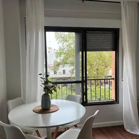 Apartamento Triana Center Apartment *