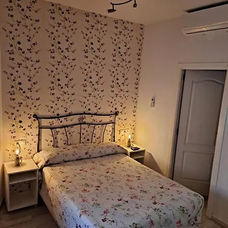 Apartment Atico Duplex Marques De Reyes Seville