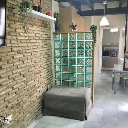 Sweet Triana Apartment *