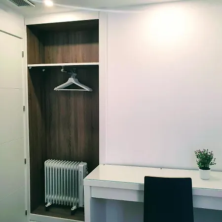 Recien Renovado Junto A Santa Justa Y El Centro Apartment