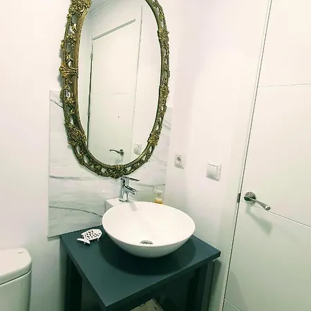 Apartment Recien Renovado Junto A Santa Justa Y El Centro