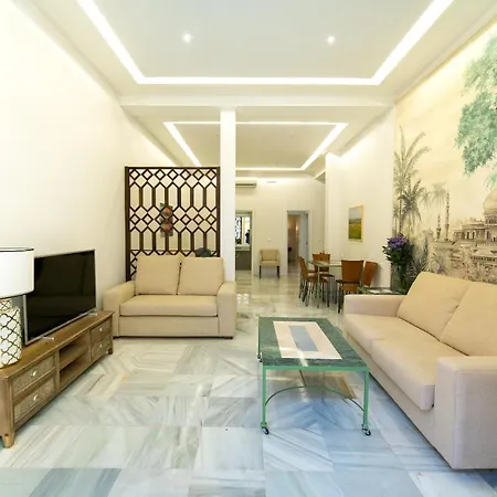 Arco Macarena Lofts *