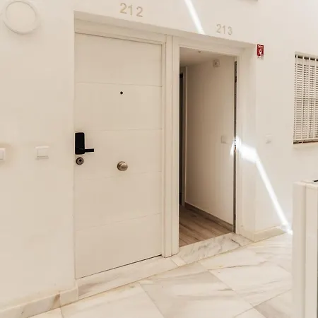 Mintystay - Penthouse Feria *