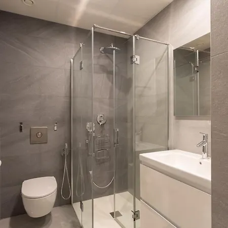 Bajeles Duplex-atico Urban Apartment Seville