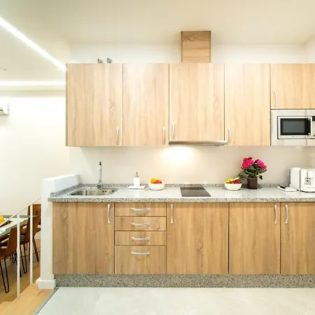 Arco Macarena Lofts *