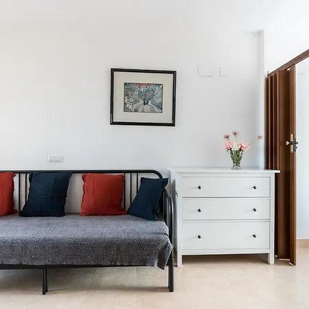 Apartment Holi-rent Resitur