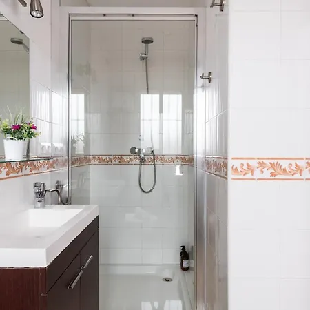 Holi-rent Resitur Apartment Seville