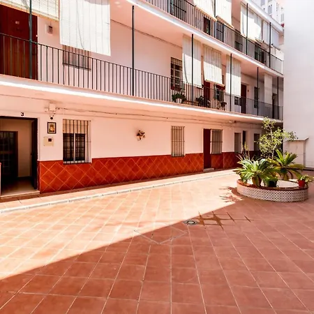 Apartment Holi-rent Salado Seville
