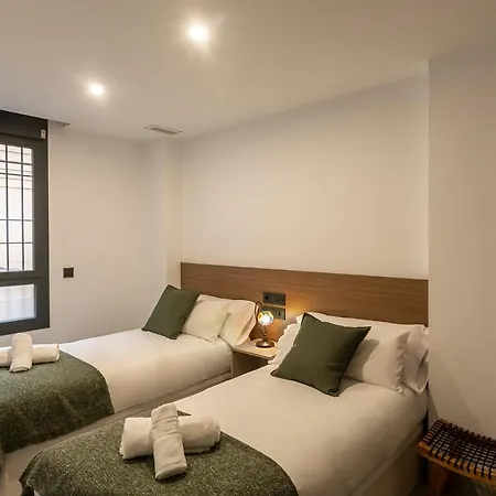 Apartment Bajeles Duplex-atico Urban