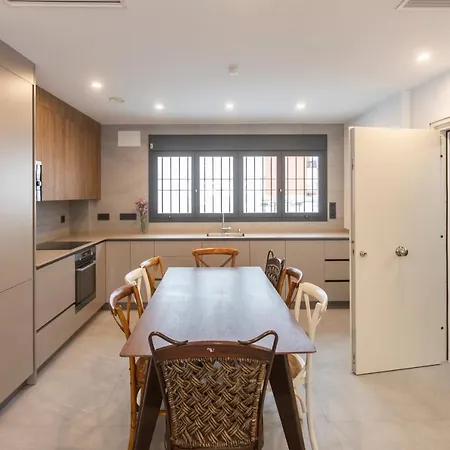 Apartment Bajeles Duplex-atico Urban