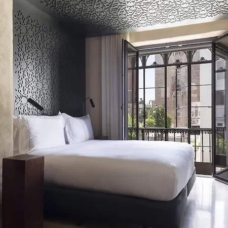 Eme Catedral Mercer Hotel 5*