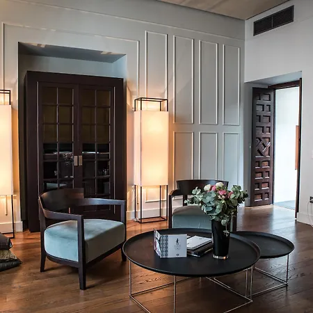 Hotel Coolrooms Palacio Villapanes 5 Gl 5*