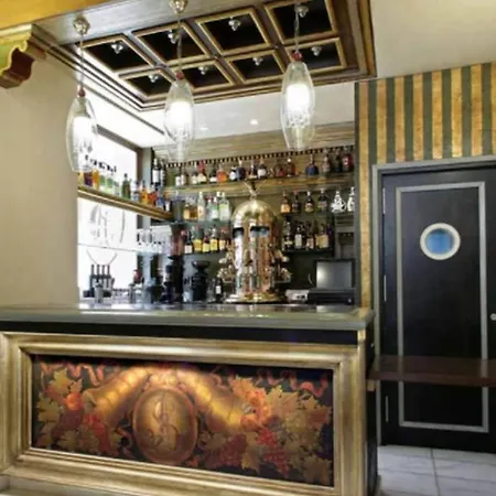 Sacristia De Santa Ana Hotel