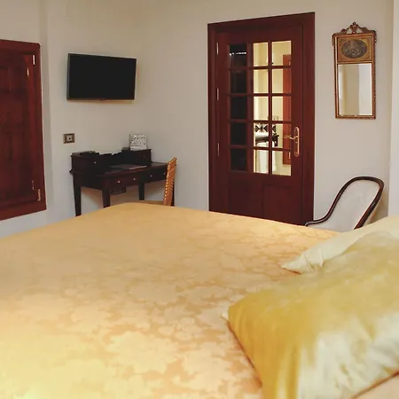 Ateneo Hotel