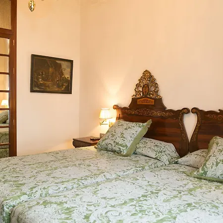 Hotel Ateneo 4*