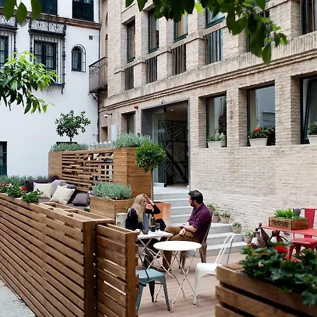 Toc Hostel