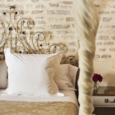 Casa 1800 Hotel